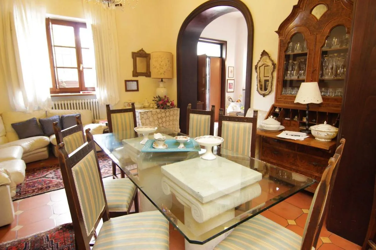 Bed & Breakfast L'Arrocco Bed And Breakfast Marina Di Carrara Italy