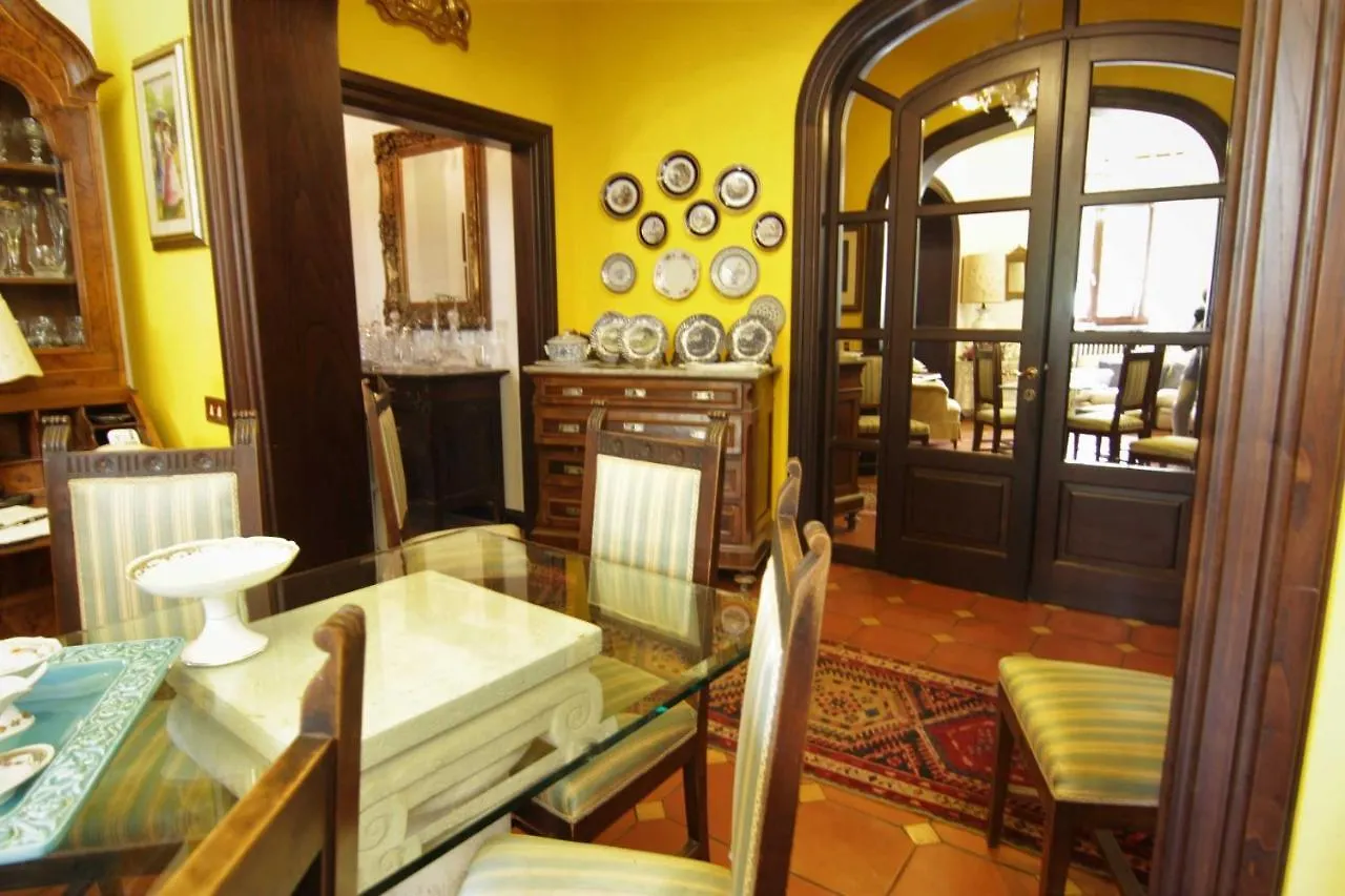 L'Arrocco Bed And Breakfast Marina Di Carrara